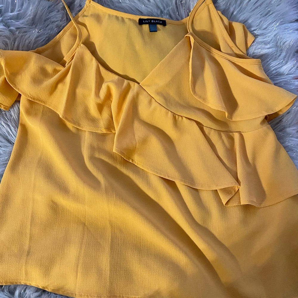 Woman top